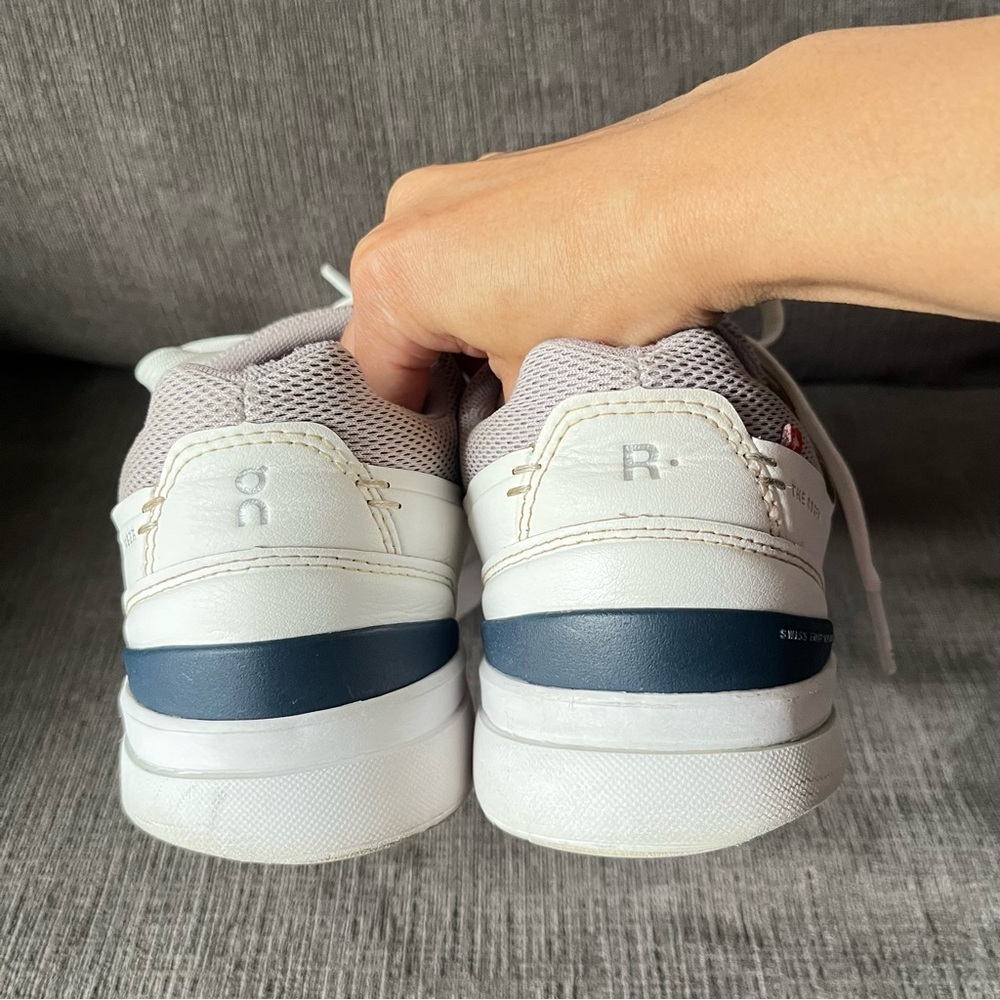 On Cloud The Roger Advantage Unisex Sneaker Sz 7.5 Tennis Lifestyle Minimalist - Picture 9 of 16